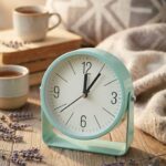 Reloj con Pie Movil de Metal Grande