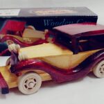 Auto de Coleccion de Madera N°8