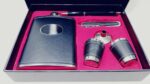 Set de Petaca con Vasos y Lapicera en Caja - Imagen 2